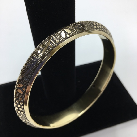 Vintage Brass Bangle - Picture 5 of 8